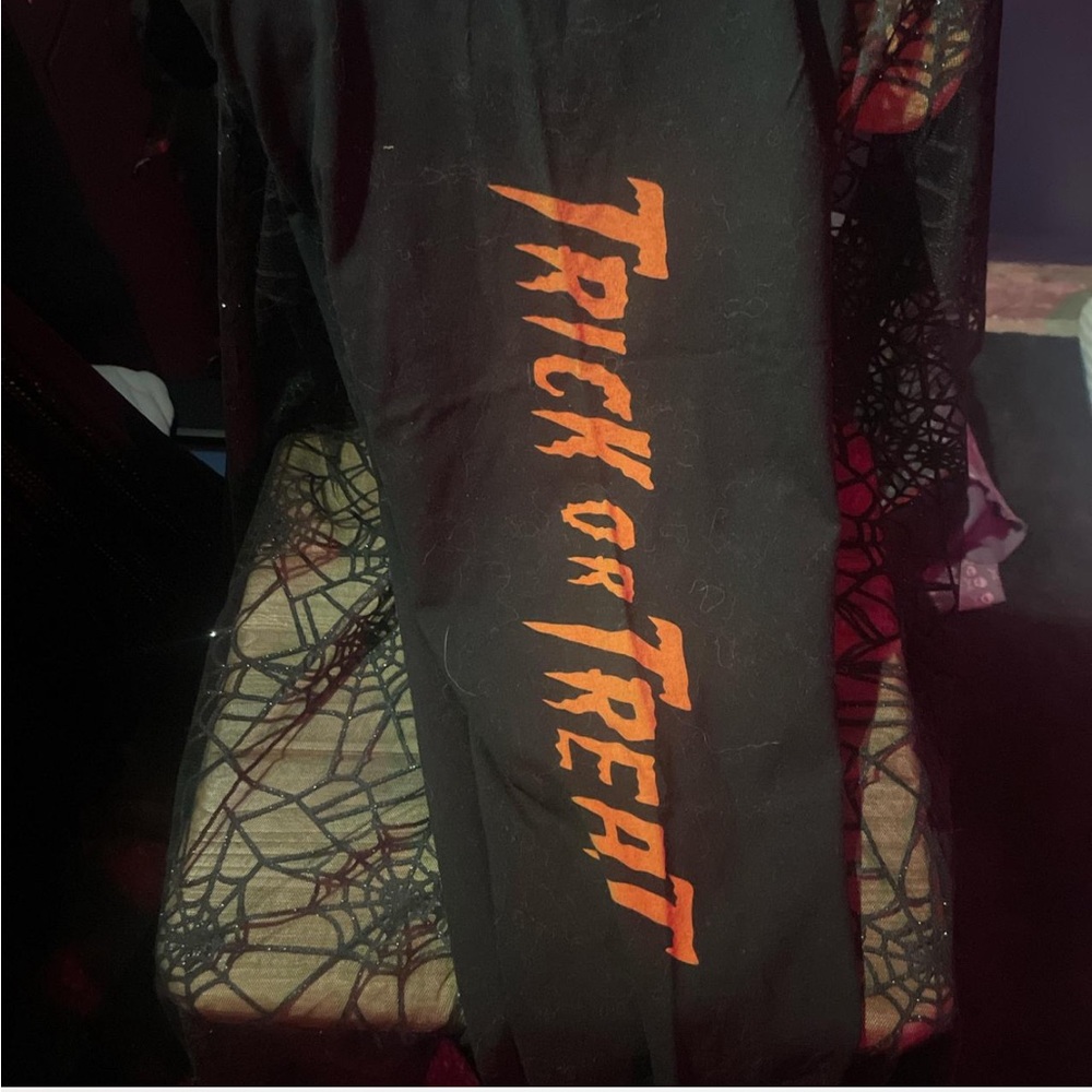 Halloween Trick or Treat Black capri Leggings